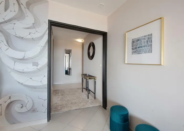 Lejlighed Panoramic View, 2 Bedroom, Monaco,riviera, Parking *