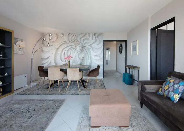 Lejlighed Panoramic View, 2 Bedroom, Monaco,riviera, Parking