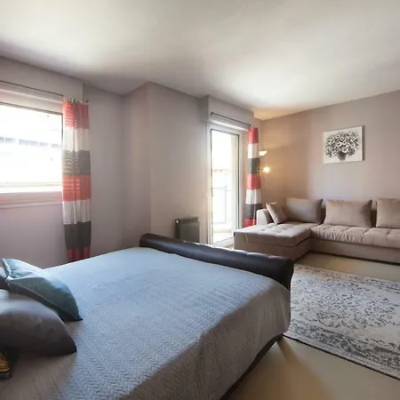 Lägenhet Panoramic View, 2 Bedroom, Monaco,riviera, Parking