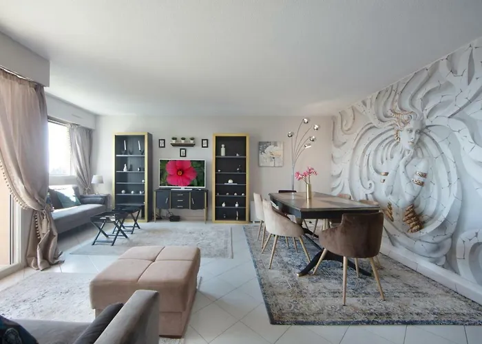 Panoramic View, 2 Bedroom, Monaco,riviera, Parking شقة